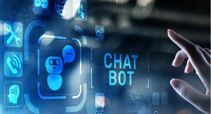Dùng chatbot miễn phí vs Bizcom SmartChat, trò chuyện tự động hay chăm sóc chiến lược?
