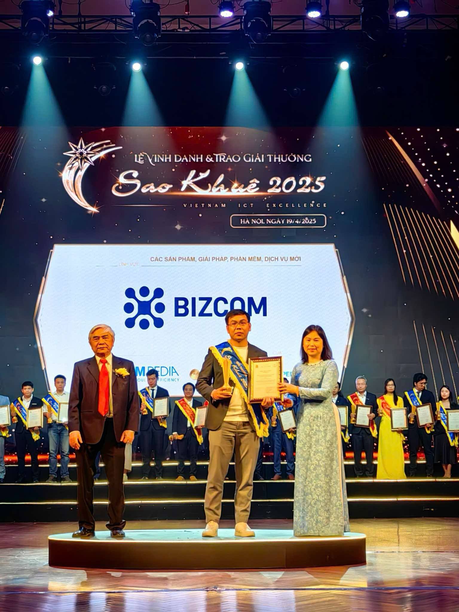 Bizcom